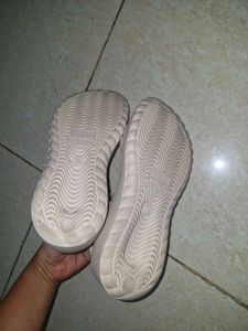Comfortable Beige Sandals - brand new