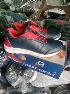 NEW NO USED SPORTS SHOES FOR MEN.