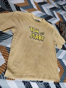 Tom and Jerry Graphic  Oversized T-Shirt
