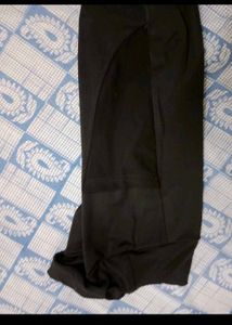 URBANIC Stylish Black Athleisure Jeggings