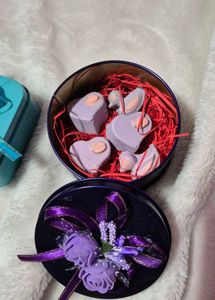 Decorative Round Tin Box with cute miniature