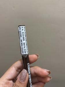 eyebrows pencil