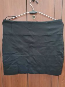 Forever New Black Zipper Mini Skirt
