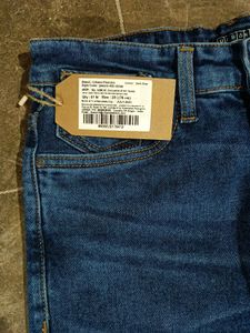 Slim Fit Stretchable Jeans with Insert Pockets