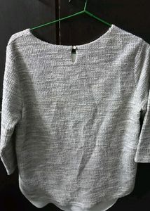 A Full Sleeve T-shirt In