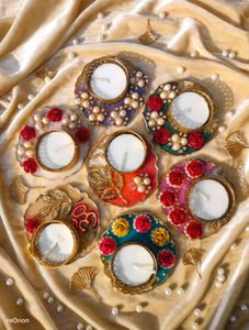 Decorative Tealight Holders Set