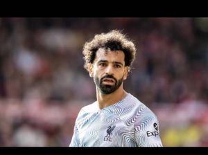 Liverpool FC 22/23 Away Jersey Salah