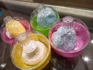 4 Powder Puff Containers