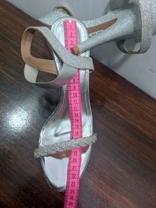 Inc.5 Silver High Heels