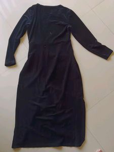 Elegant Black Velvet Ruched Dress