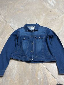 Classic Blue Cropped Denim Jacket