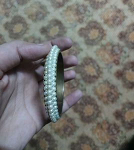 Elegant Pearl Bangle Bracelet