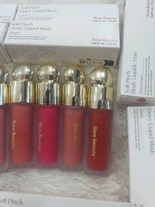 Rare Beauty Liquid Blush – Soft Pinch Dewy Formula