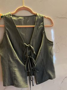 Grey Tie-Front Sleeveless Top/Vest