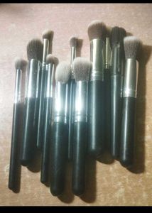 Makeup Brushes