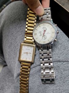 bundle of 2 watches