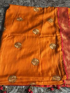 “Rajwada Rang – The Royal Paithani Elegance”