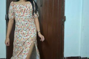 Floral Print Off-Shoulder Maxi Dress