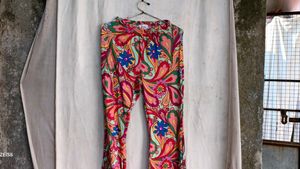 8229. Retro Floral Print Flared Pants