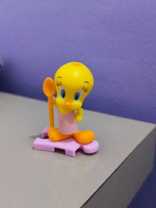 Cute Tweety Bird Kitchen Toy Figure