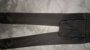 Black Skinny Pants