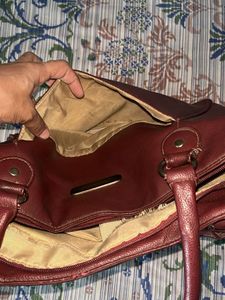 Elegant Burgundy Leather Tote Bag