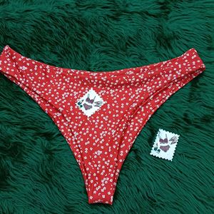 Red Floral🎁🫴🏻 Thong Panty