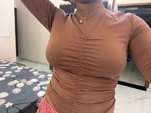 Stylish Ruched Long Sleeve Top