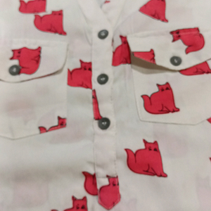Chic White Cat Print Sleeveless Blouse