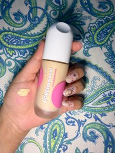 Benefit's The POREfessional Foundation