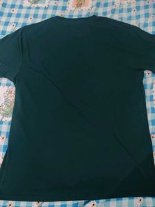 Cool Dove Graphic T-Shirt