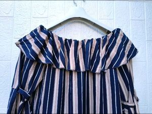 New with tag Striped Ruffle Sleeve Top