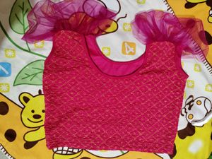 wooww💗Vibrant Pink Embroidered Blouse