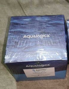 New Aqualogica 5 Barrier Hydra Gel Moisturizer