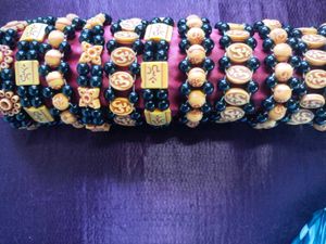 13 pieces om charm bracelets