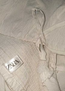 White sweetheart neckline Top