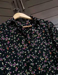 Marks &amp; Spencer Chic Floral Print Button-Up Shirt