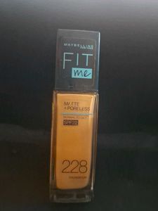 Maybelline Fit Me Foundation SPF 22