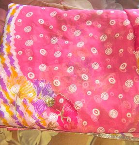 Beautiful Pink Floral Saree combo