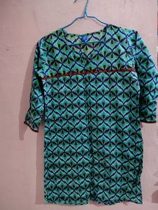 Green & Blue Geometric Print Kurta