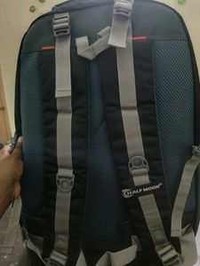 HALF MOON Backpack - Discover The World