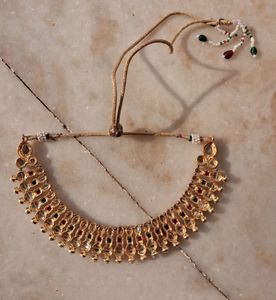 Elegant Kundan Necklace