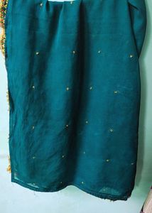 Vantage dupatta with Gold Embellishments