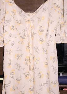 Cream Floral Puff-Sleeve Summer Dress