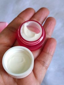 Estee Lauder Mask