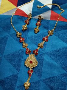 Red And Golden Jewellery Set