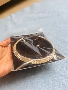 Choker necklace