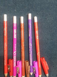 Lip Liner