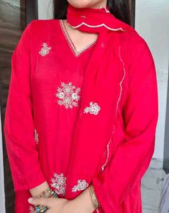 Elegant Red Kurta Set with Dupatta