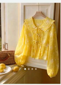 🌻Bright Yellow Embroidered Peplum Top🌻